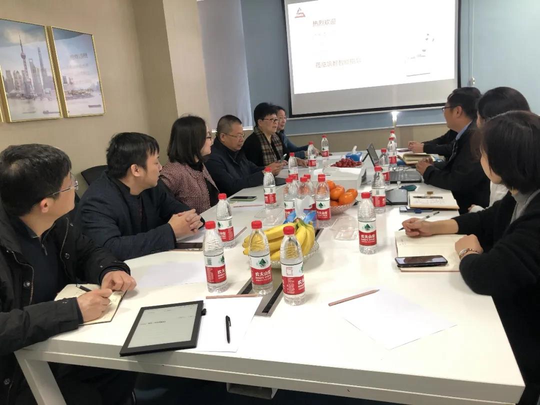 市教委學(xué)生事務(wù)中心、成才與就業(yè)編輯部、上海市創(chuàng)業(yè)基金會（EFG）、覺群文教基金會領(lǐng)導(dǎo)蒞臨颯智指導(dǎo)(圖3)
